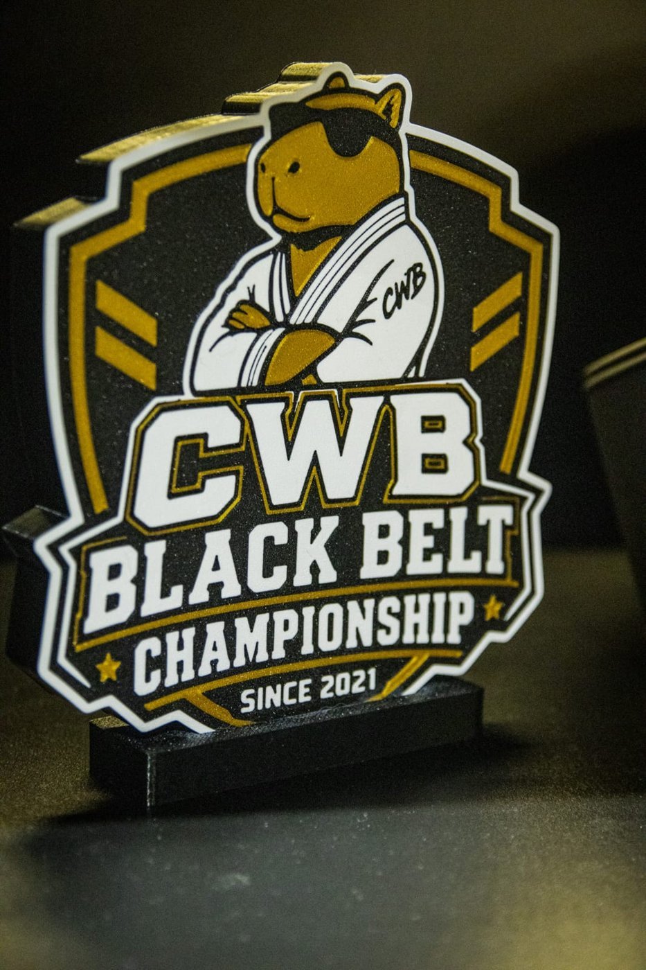 Troféu com a capivara do CWB Black Belt Championship, since 2021